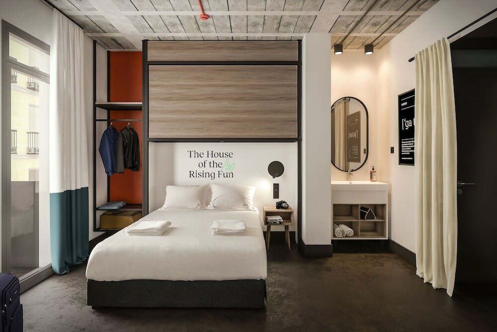 Фото The Central House Madrid Lavapiés