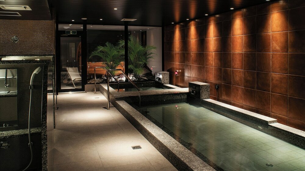 Фото Ref Okinawa Arena by Vessel Hotels