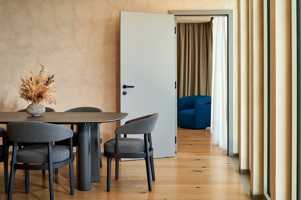 Фото Hotel Ambasador