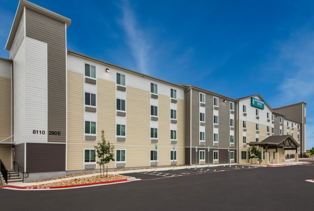 Фото Woodspring Suites Austin Central