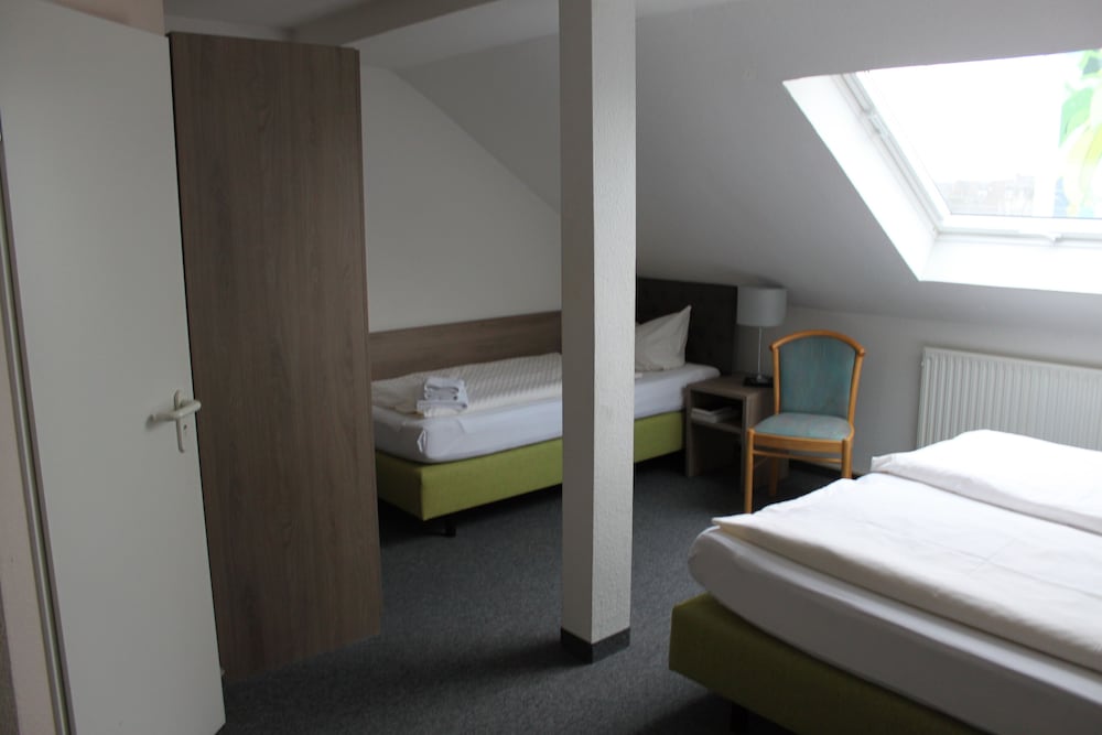 Фото Hotel Sächsischer Hof