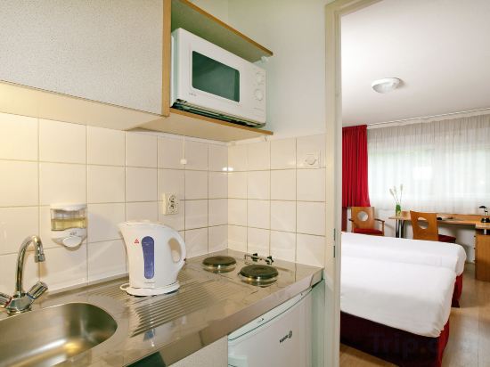 Фото Aparthotel Séjours & Affaires Lamartine