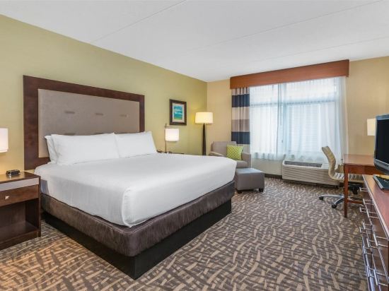 Фото Wyndham Garden Buffalo Downtown