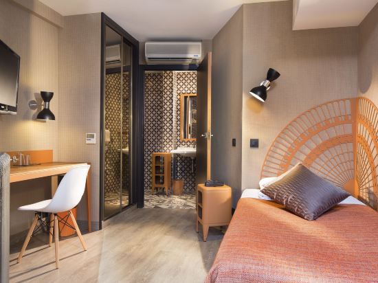 Фото Hotel Espace Champerret