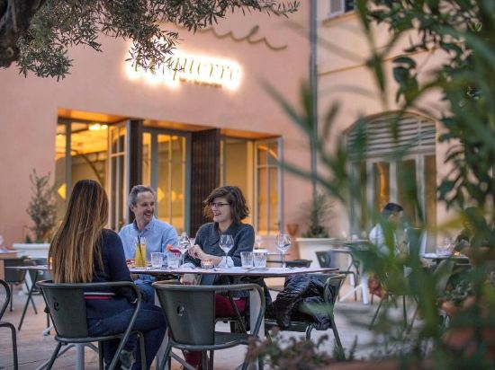 Фото Hotel L'Eautel Toulon Port