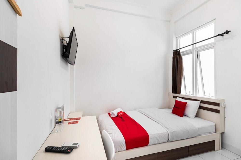 Фото RedDoorz Syariah @ Wisma Arya 2