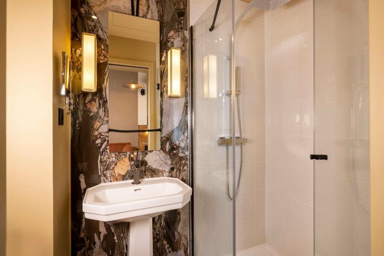 Фото Le Rocroy Hotel & SPA Paris 