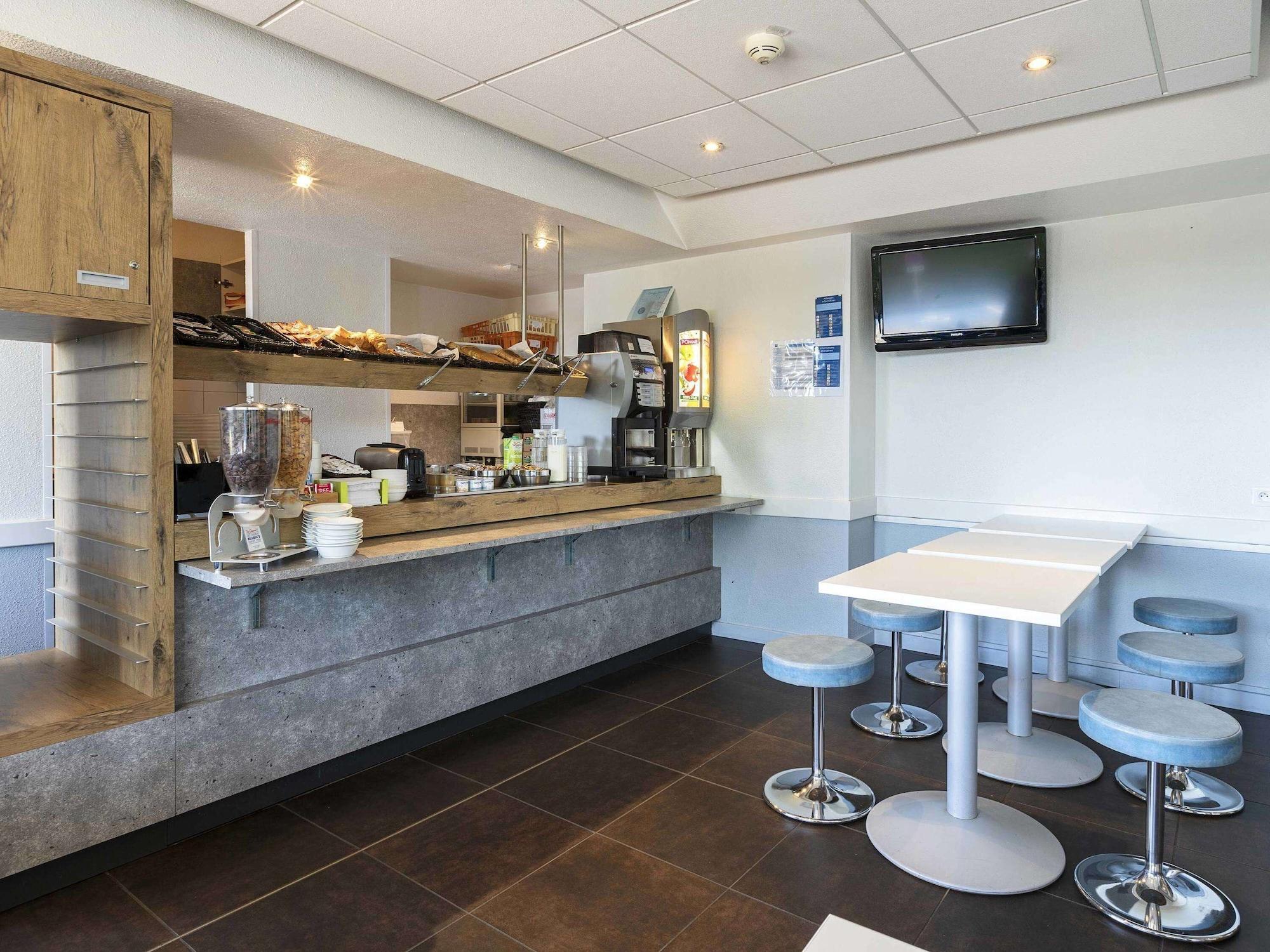 Фото Hotel Ibis Budget Vichy