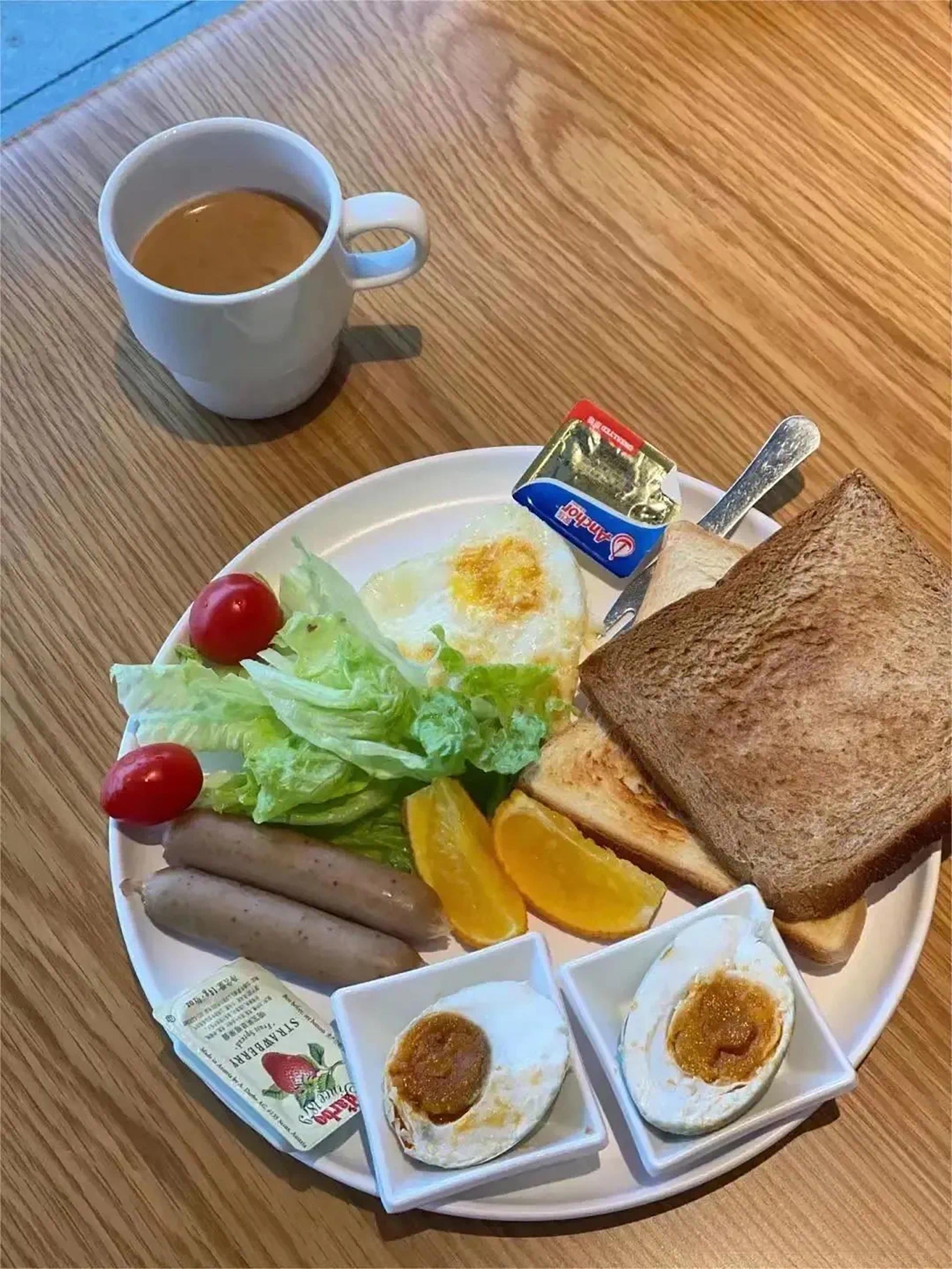 Фото Ji Hotel Guangzhou Tianhe Sports Center