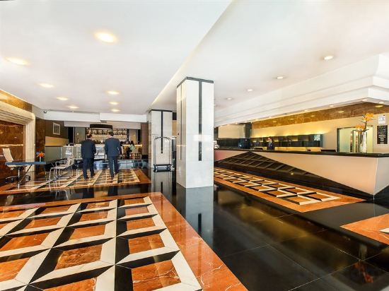 Фото Sana Metropolitan Hotel