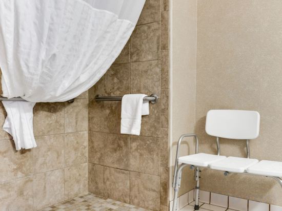 Фото Comfort Inn Jamestown