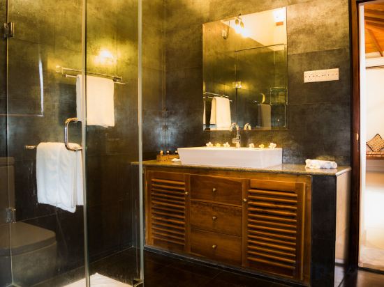 Фото Villa White Queen