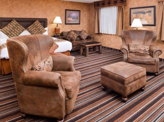 Фото Best Western Plus Inn of Santa Fe