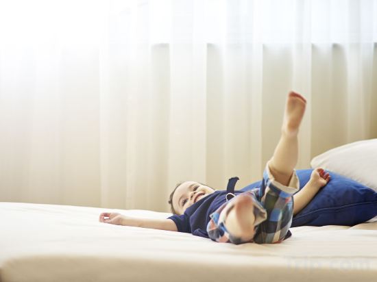 Фото Novotel Paris Saint Denis Stade Basilique