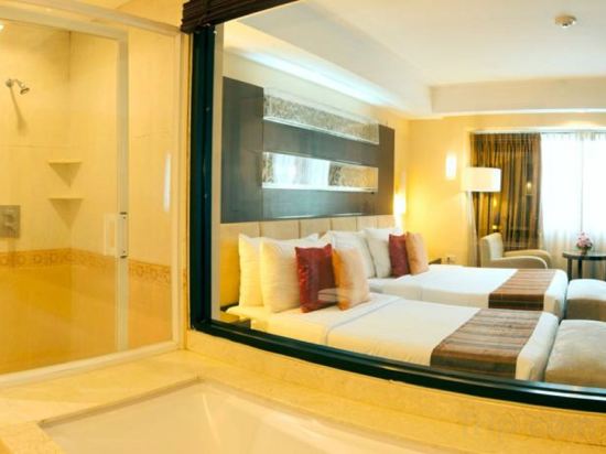 Фото Grace Hotel Bangkok