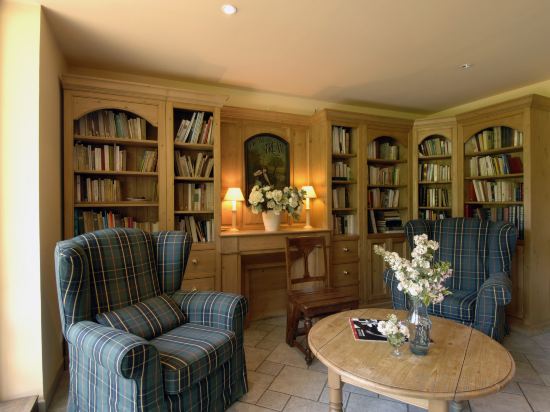 Фото Residence Hotel Les Ducs De Chevreuse