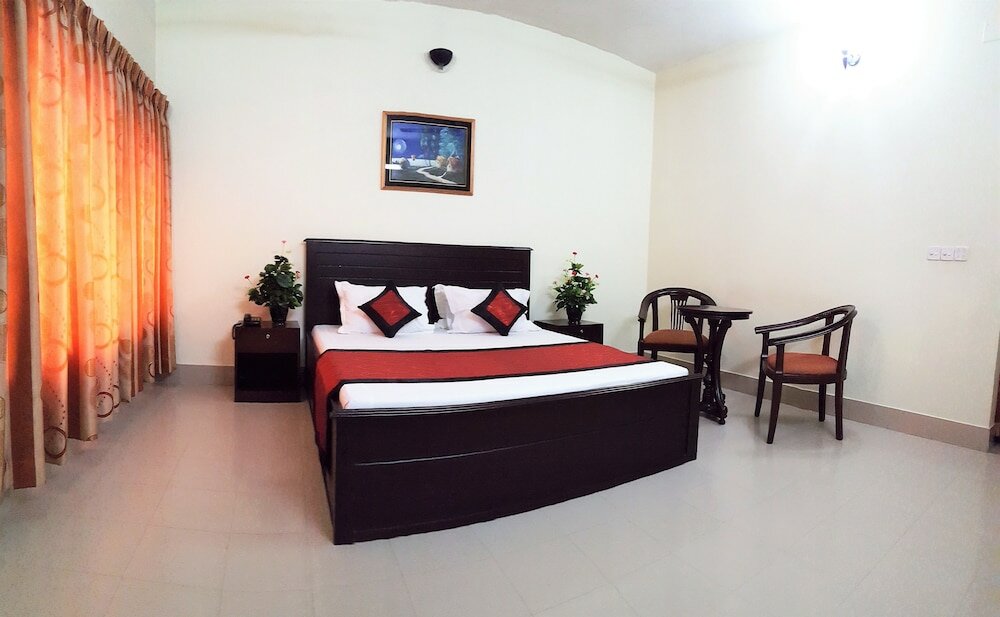 Фото Hotel Supreme