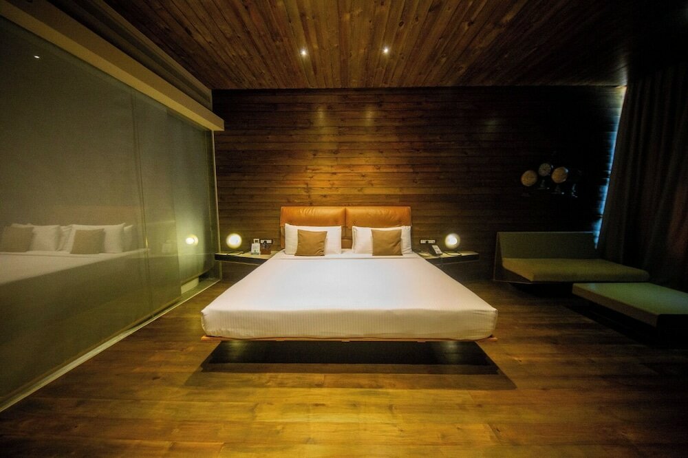 Фото Pledge Scape