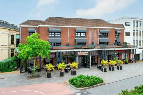 Внешний вид отеля Oranje Hotel Leeuwarden в Леувардене, фото 1