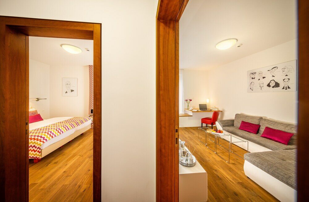 Фото Bellevue Hotel Karlov
