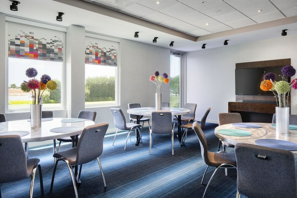 Фото Aloft San Antonio Airport