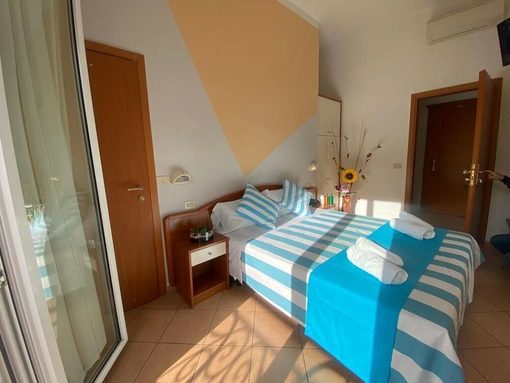Фото Hotel Villa Caterina