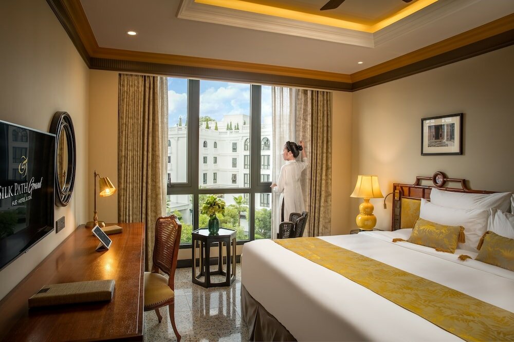 Фото Silk Path Grand Hue Hotel