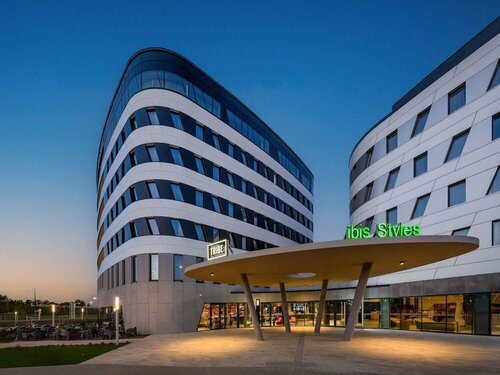 Внешний вид отеля Ibis Styles Budapest Airport в Будапеште, фото 1