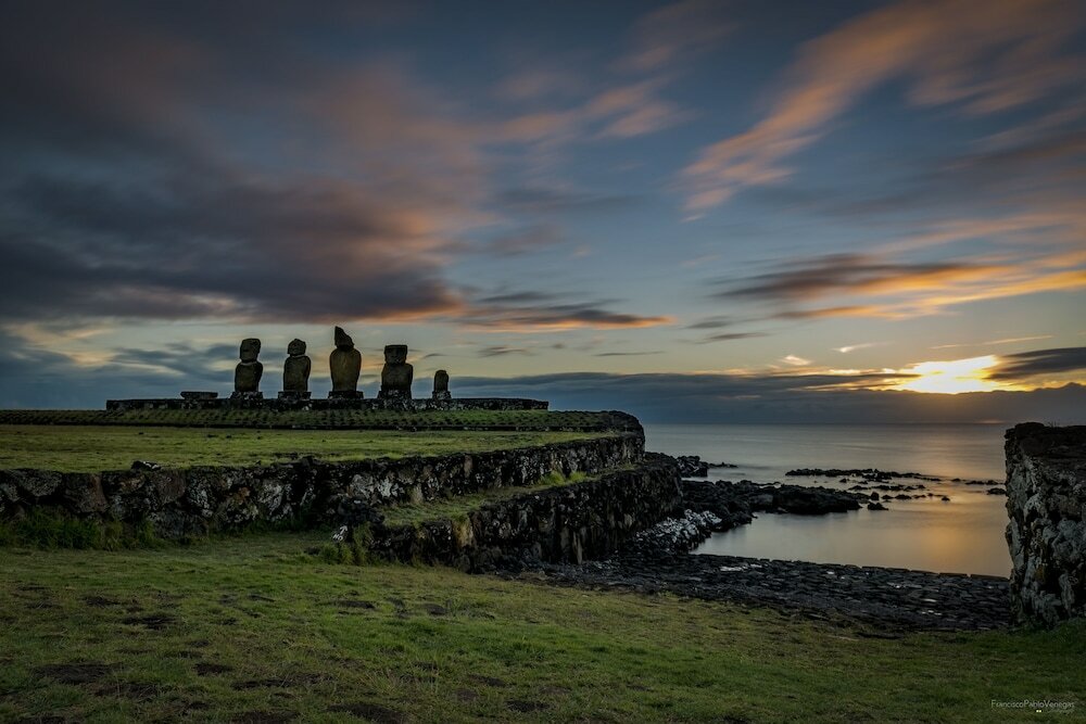 Фото Hotel Uka Mana