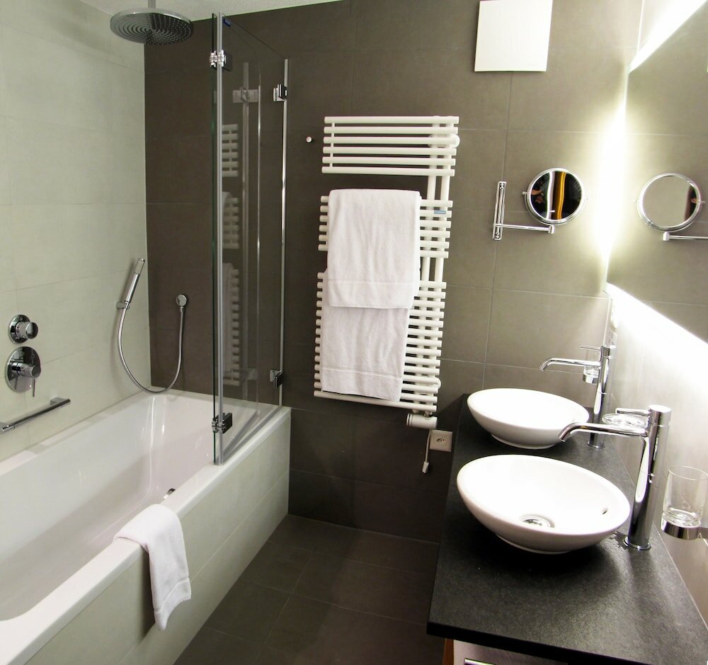 Фото Hotel Allalin