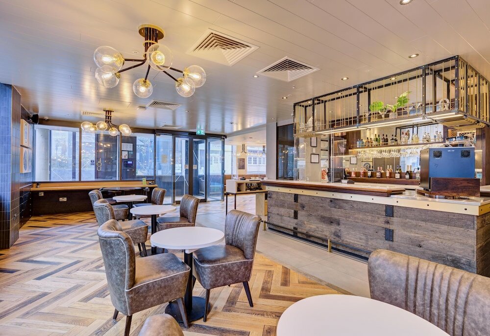 Фото London West Brompton