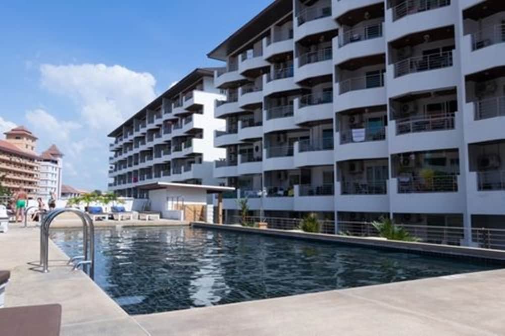 Фото Jomtien Plaza Residence
