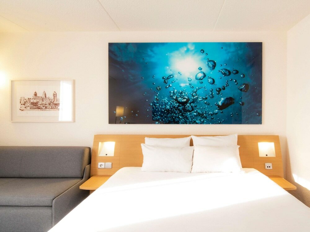 Фото Novotel Antwerpen
