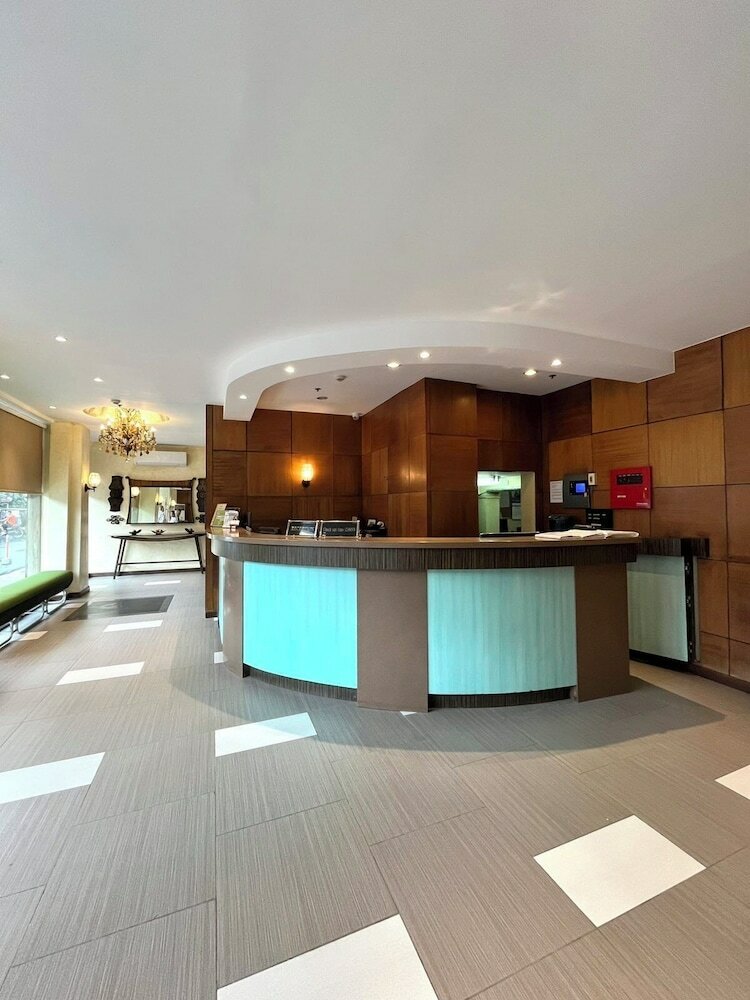 Фото Pearl Lane Hotel