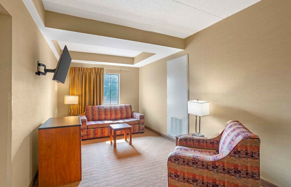 Фото MainStay Suites Of Lancaster County
