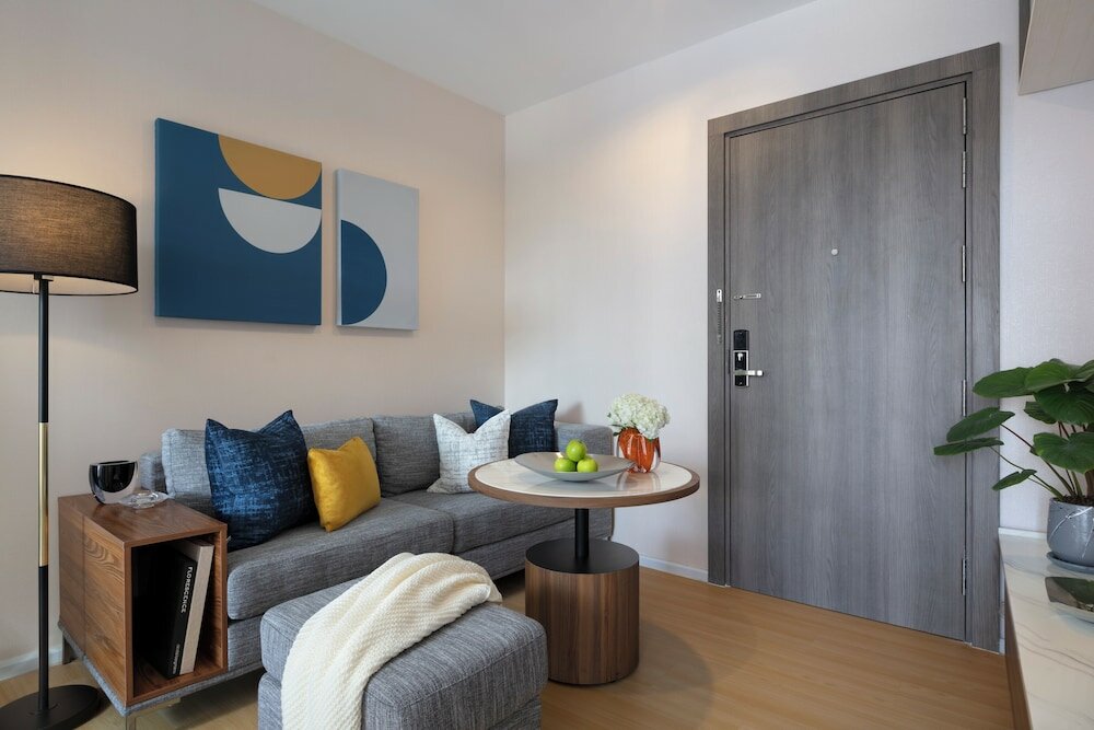 Фото Oakwood Suites Tiwanon Bangkok