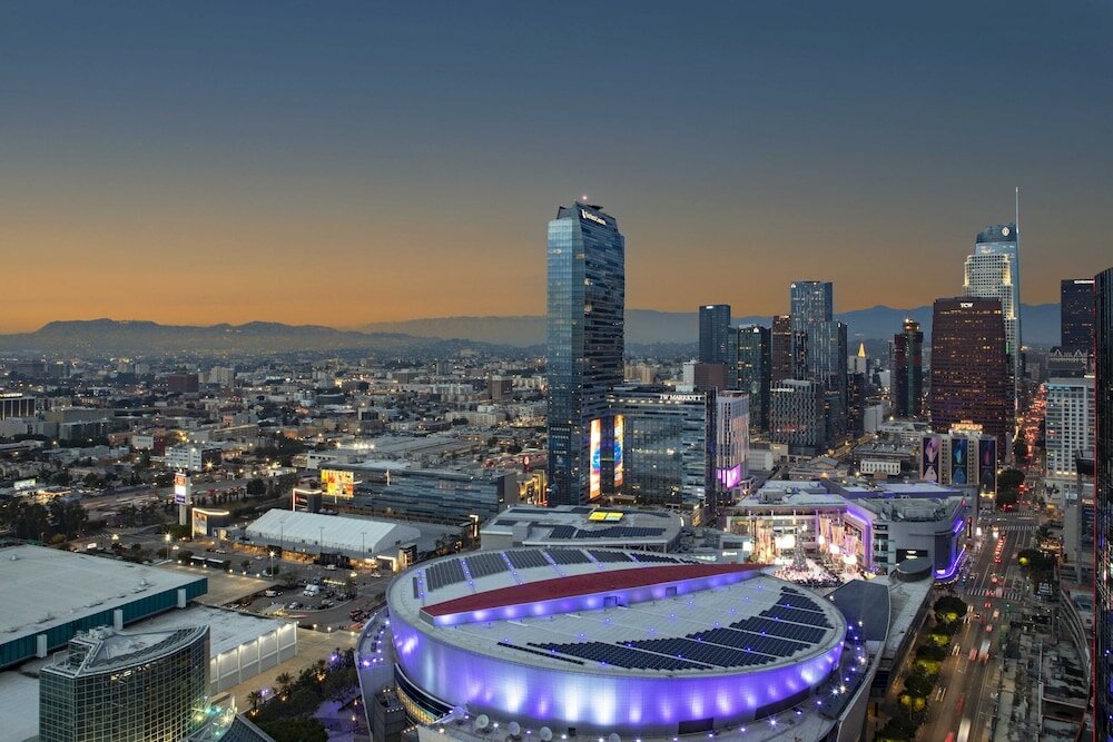 Фото Moxy Downtown Los Angeles
