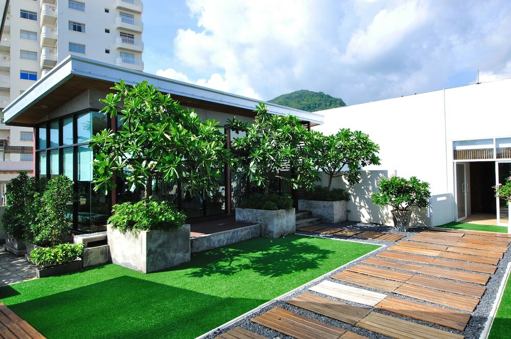 Фото Ramada by Wyndham Phuket Southsea