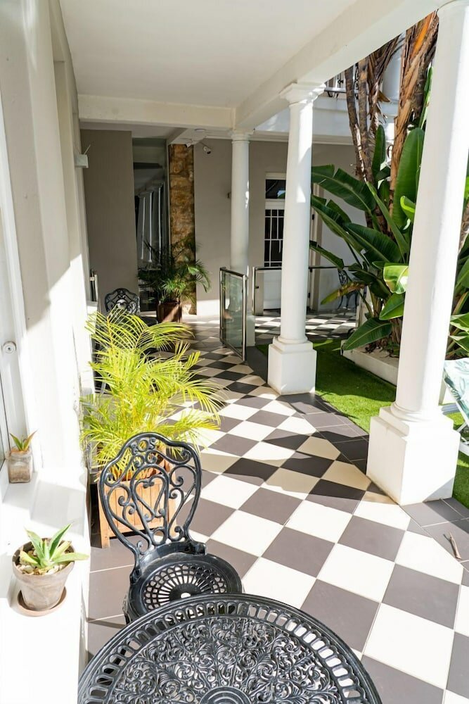 Фото The Three Boutique Hotel