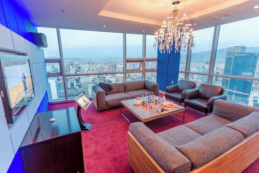 Фото The Blue Sky Hotel & Tower