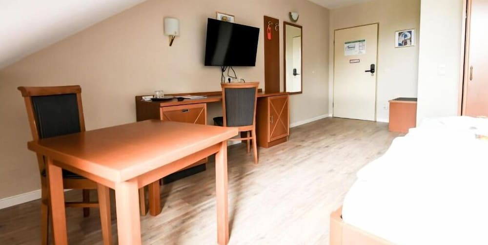 Фото Hotel Blutenburg
