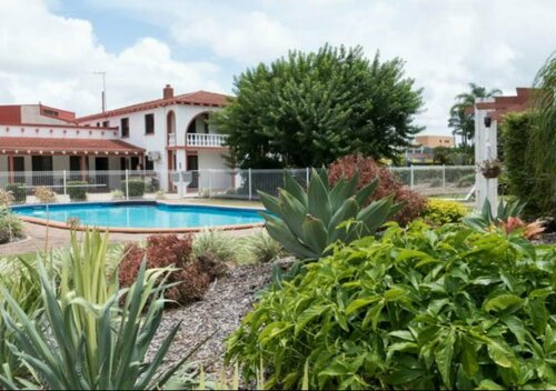 Гостиница Bundaberg Spanish Motor Inn в Бандаберге