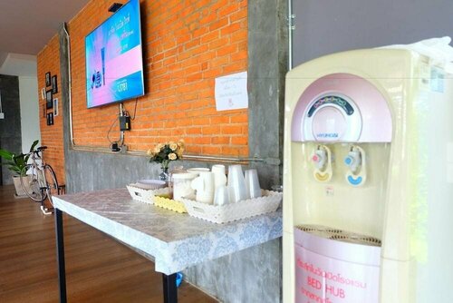 Гостиница Bed Hub Hotel в Пхичите