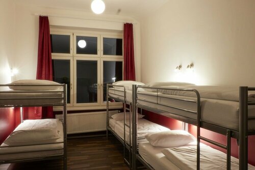Гостиница Ballhaus Berlin Hostel в Берлине
