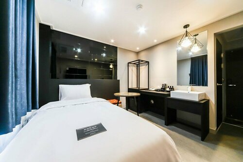 Гостиница Hotel On в Кенсан-Намдо