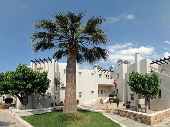 Фото Ourania Apartments