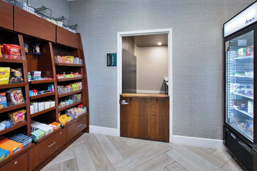 Фото Staybridge Suites Lincoln Northeast, an Ihg Hotel