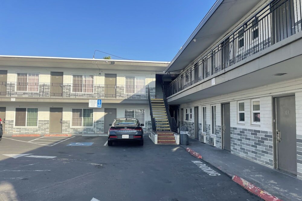 Фото Big 7 Motel
