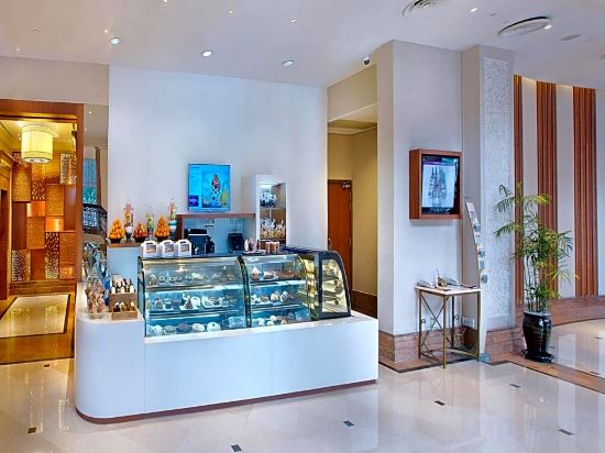 Фото Parkroyal Yangon