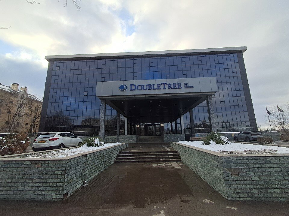 Фото DoubleTree by Hilton Shymkent